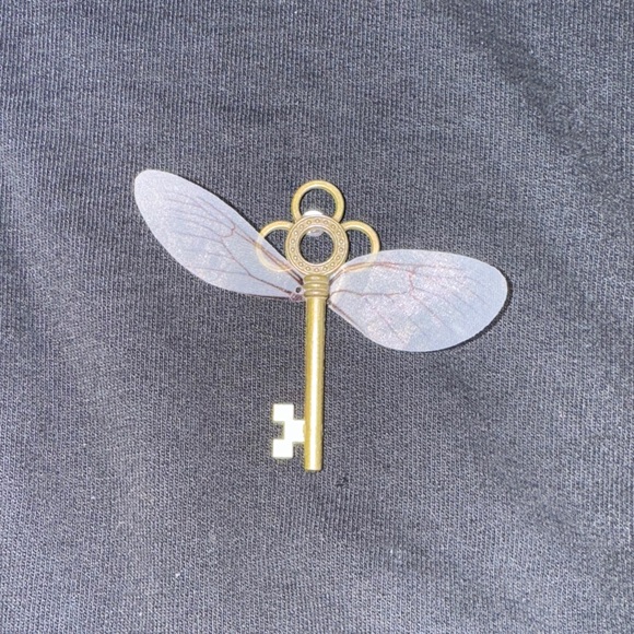 Gildan Blue Bar on a Black Sweatshirt with‎ Cat Eye Graphic - Picture 5 of 6